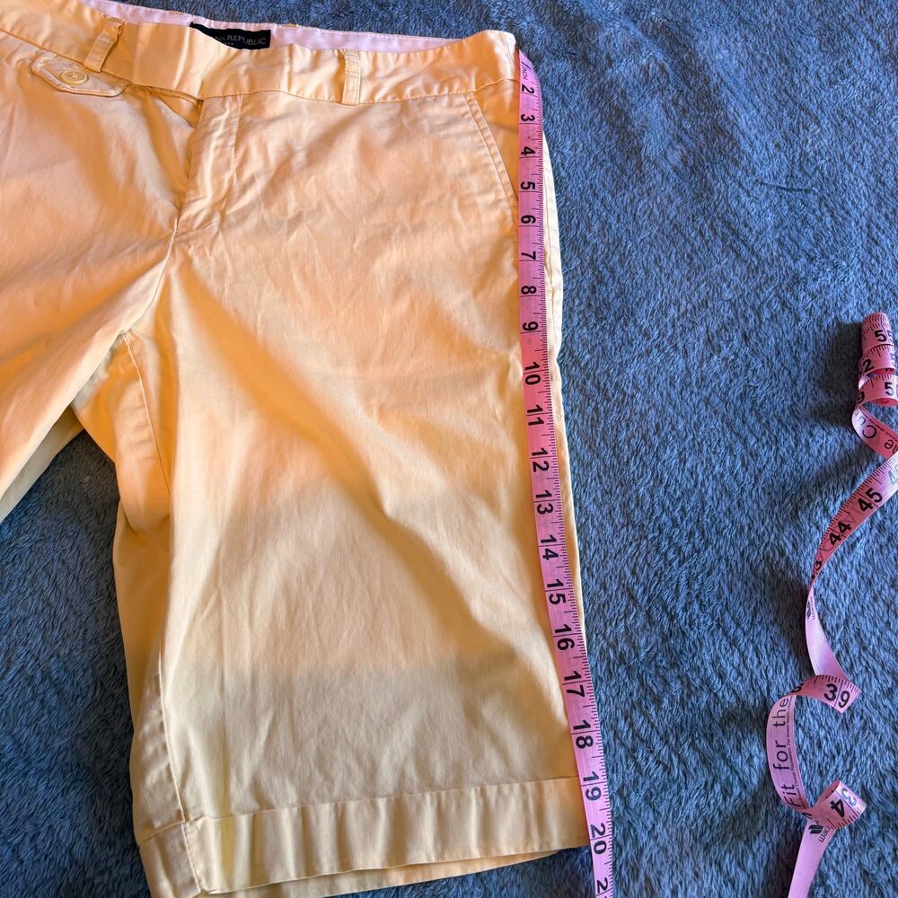 Banana Republic Standard Bermuda shorts yellow size 8 - Picture 8 of 9